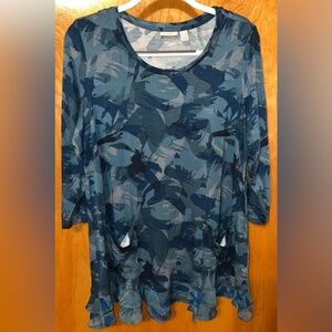 LOGO by Lori Goldstein blue printed knit tunic with ruffle chiffon trim Size 1X
